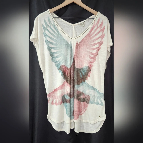 Guess Womens Wings Print T-Shirt Size M Ivory Double V Sleeveless Flowy Biker - Picture 2 of 13